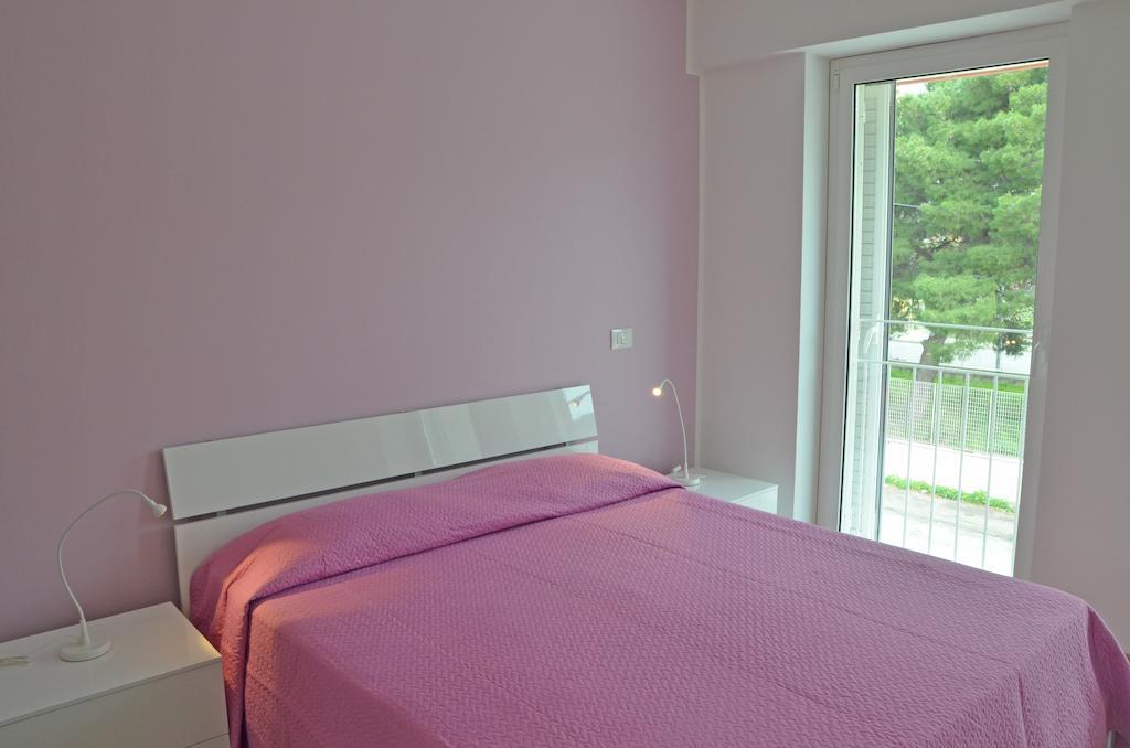Hotel Residence Thalassa Reggio di Calabria Pokoj fotografie