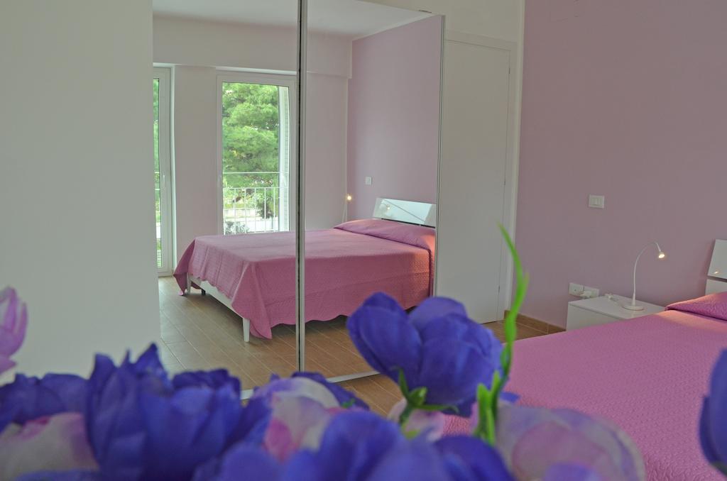 Hotel Residence Thalassa Reggio di Calabria Pokoj fotografie