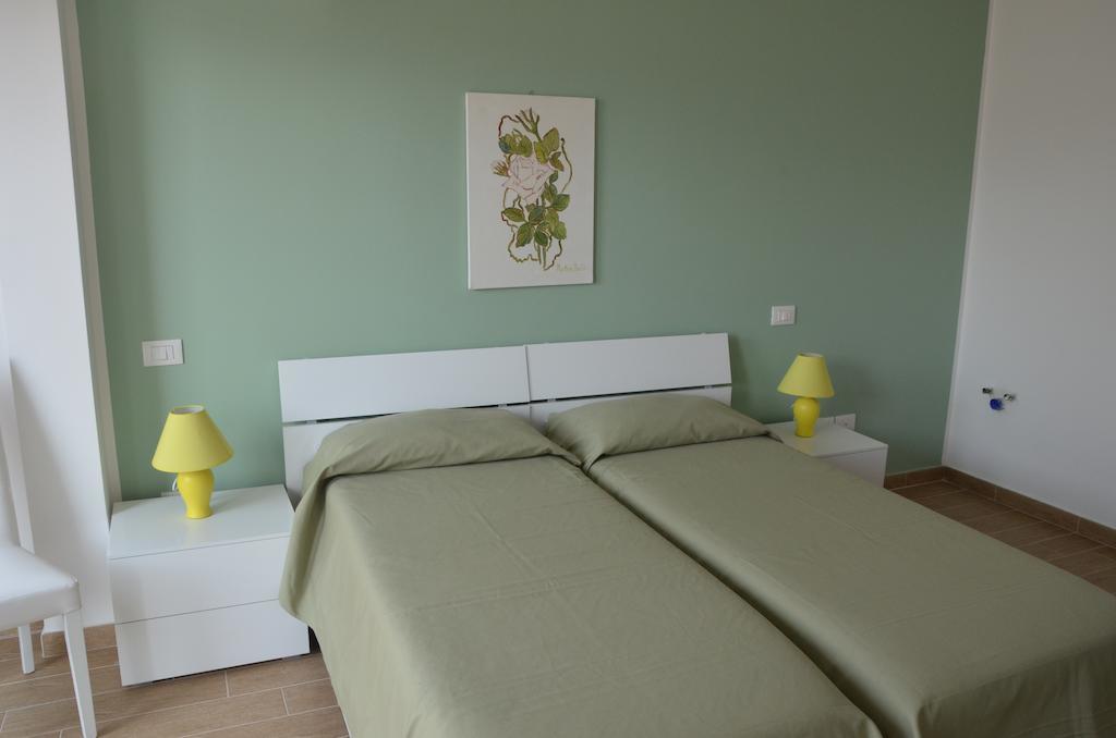 Hotel Residence Thalassa Reggio di Calabria Pokoj fotografie