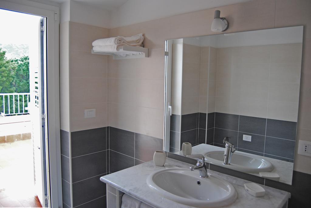 Hotel Residence Thalassa Reggio di Calabria Pokoj fotografie